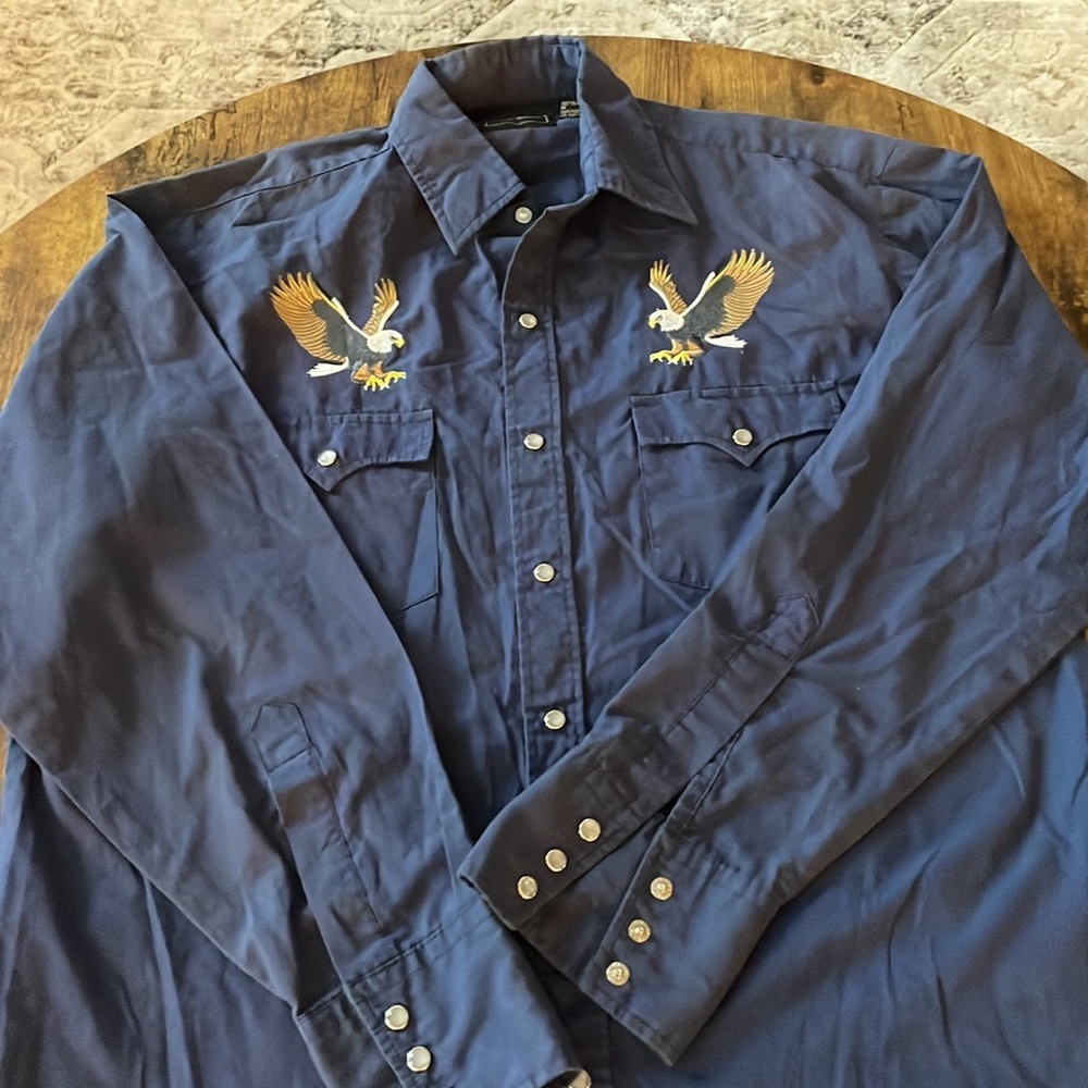High Noon Eagles Embroidered Collared Shirt Rodeo men’s Size M. - Picture 3 of 6